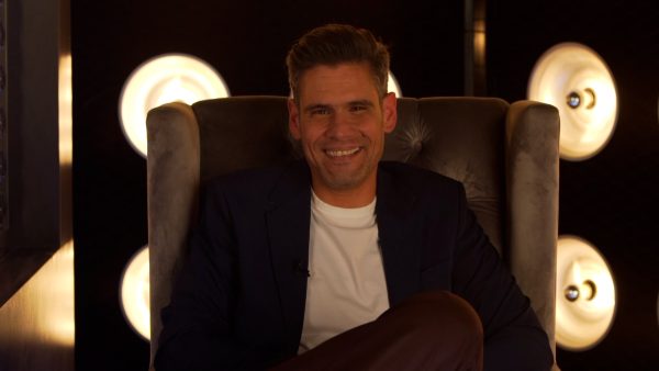 After Dark – Δημήτρης Ουγγαρέζος: «Φαινομενικά ήμουν ένα παιδί προβληματικό, αλλά ένιωθα τέλεια»
