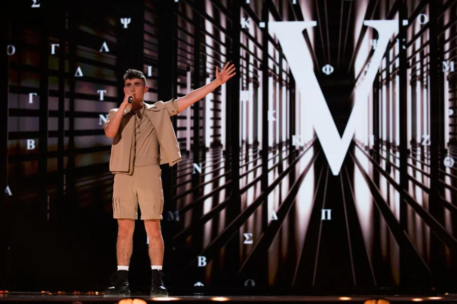 Ο Victor Vernicos στην πρώτη πρόβα της Ελλάδας για την Eurovision 2023.