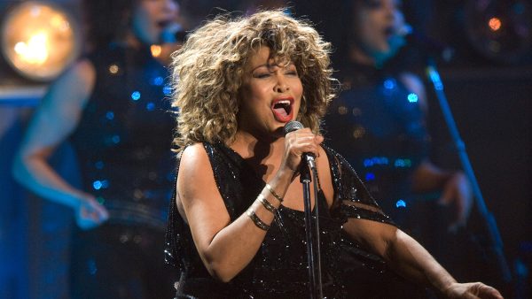 Έφυγε από τη ζωή η τραγουδίστρια Tina Turner
