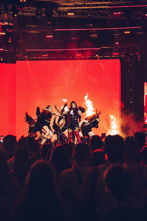 Μαρίνα Σάττι – Σπίρτο & βενζίνη | Mad VMA 2023 από τη ΔΕΗ