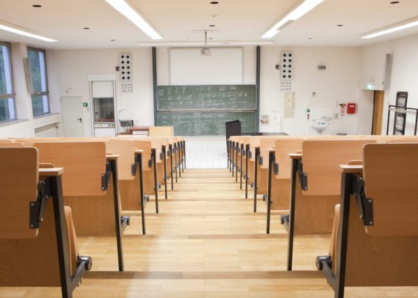 Μετεγγραφές Φοιτητών: Τι συμβαίνει με την εγκύκλιο και τις προθεσμίες κατάθεσης;