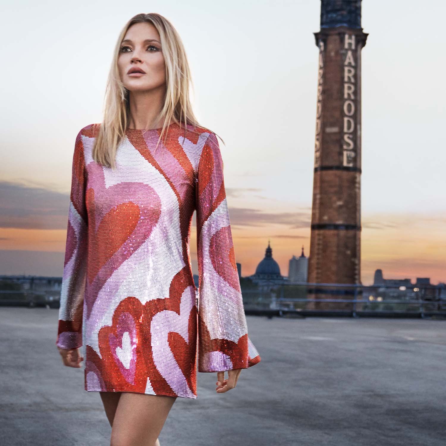 Celia Kritharioti Haute Couture_Το αποκλειστικό ντεμπούτο της Σίλιας Κριθαριώτη στο Harrods στο Λονδίνο με πρωταγωνίστρια της καμπάνιας την Κέιτ Μος_visual (3)