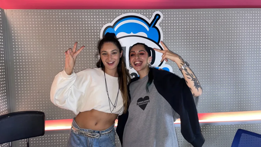 Η Fosbloque και ραδιοφωνική παραγωγός στο Mad Radio 106,2.