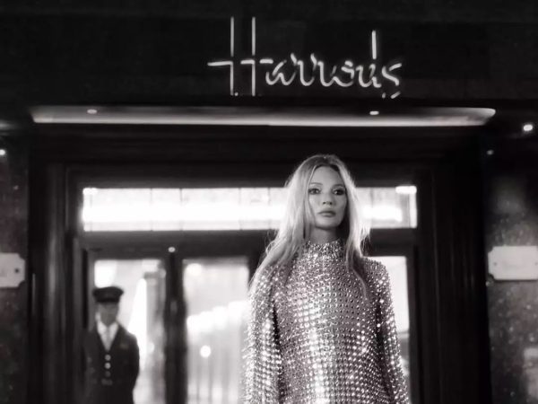 Celia Kritharioti Haute Couture: Πρωταγωνίστρια της νέας της καμπάνιας στο Harrods η Kate Moss