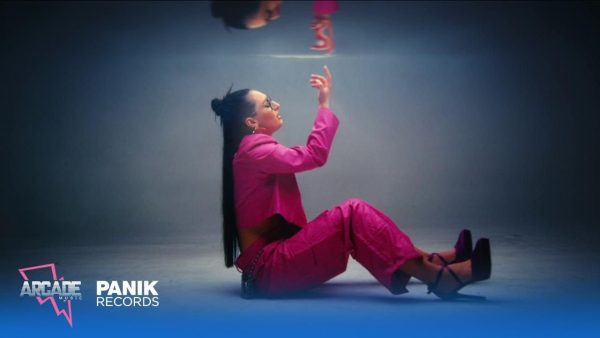 Klavdia: Κυκλοφόρησε το νέο της single «Βασανίζομαι»