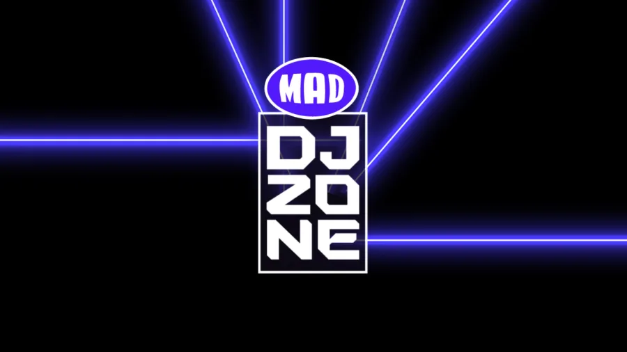 Λογότυπο MAD DJ ZONE με μπλε ακτίνες λέιζερ σε μαύρο φόντο.