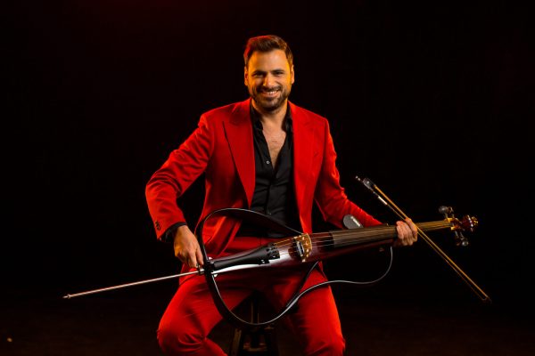HAUSER: Έρχεται για πρώτη φορά στη Θεσσαλονίκη & επιστρέφει στην Αθήνα