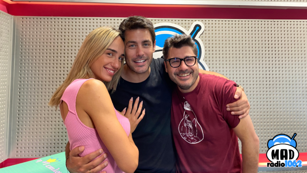 Mad Radio 106,2 – Only Fun: Ο Κώστας Μαρτάκης φοράει όντως μαρτάκι;