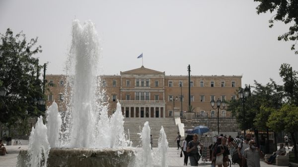 Καιρός: Την Τετάρτη και την Πέμπτη θα δούμε θερμοκρασίες έως 42 °C