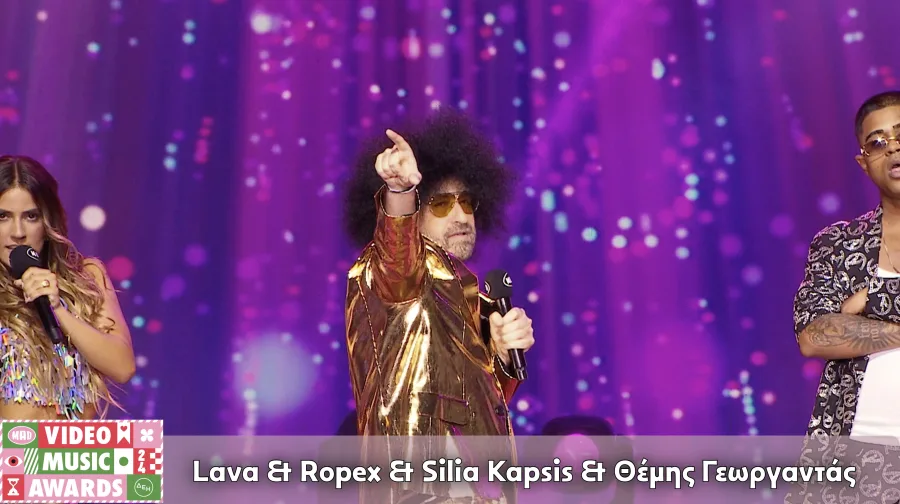 Lava, Ropex, Silia Kapsis και Θέμης Γεωργαντάς στη σκηνή των Mad VMA 2024.