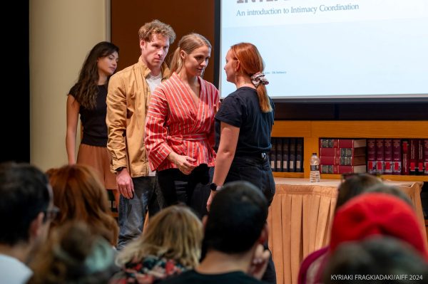 Στιγμιότυπο από workshop για το Intimacy Coordination στις Νύχτες Πρεμιέρας.