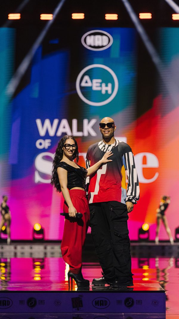 Klavdia & Onemanshow for ΔΕΗ Walk of style – Rhythm is a dancer | MadWalk 2024 by Three Cents
