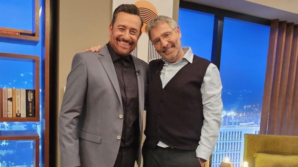 After Dark – Θοδωρής Αθερίδης: «Έχω υπάρξει άπιστος. Ποιος σήμερα δεν είναι άπιστος;»