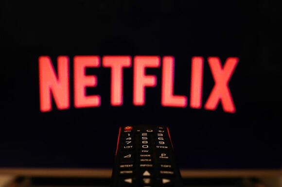 Netflix: Ποια πασίγνωστη σειρά φεύγει από την πλατφόρμα;