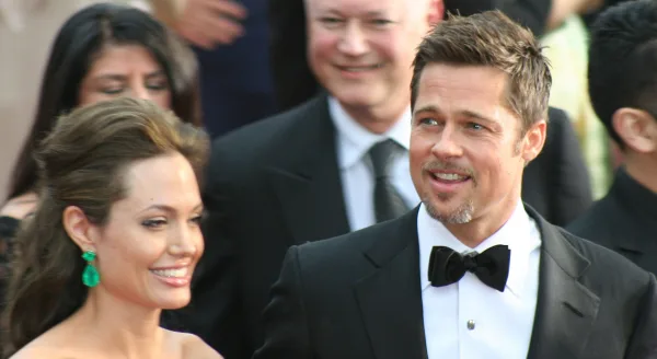 Η Shiloh Jolie-Pitt σε φωτογραφία από τη Wikipedia για το άρθρο σχετικά με την αλλαγή του επωνύμου της.