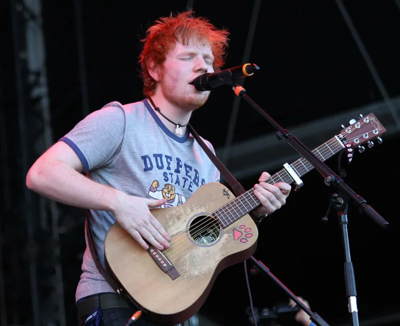 Ο Ed Sheeran σε φωτογραφία από τη Wikipedia για το soundtrack της ταινίας F1.