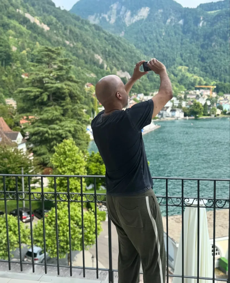 Η Halle Berry απολαμβάνει τις διακοπές της στο Park Hotel Vitznau στην Ελβετία.