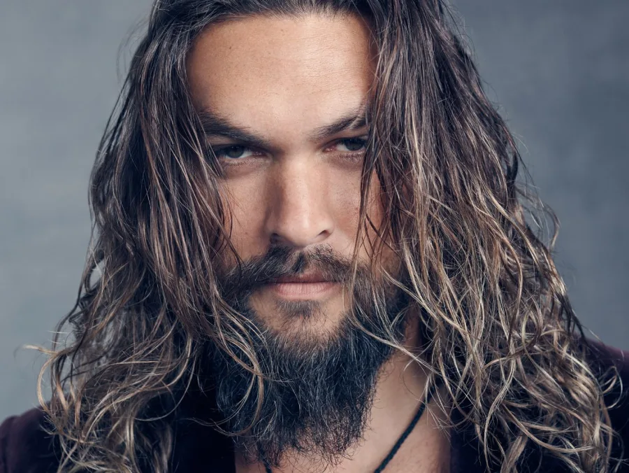 Ο Jason Momoa και ο γιος του Nakoa Wolf Momoa στην ταινία Dune.
