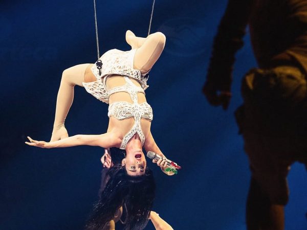 Τρελό σκηνικό στο stage της Katy Perry – Τι δεν είδες από το χαμό στο Σίδνεϊ