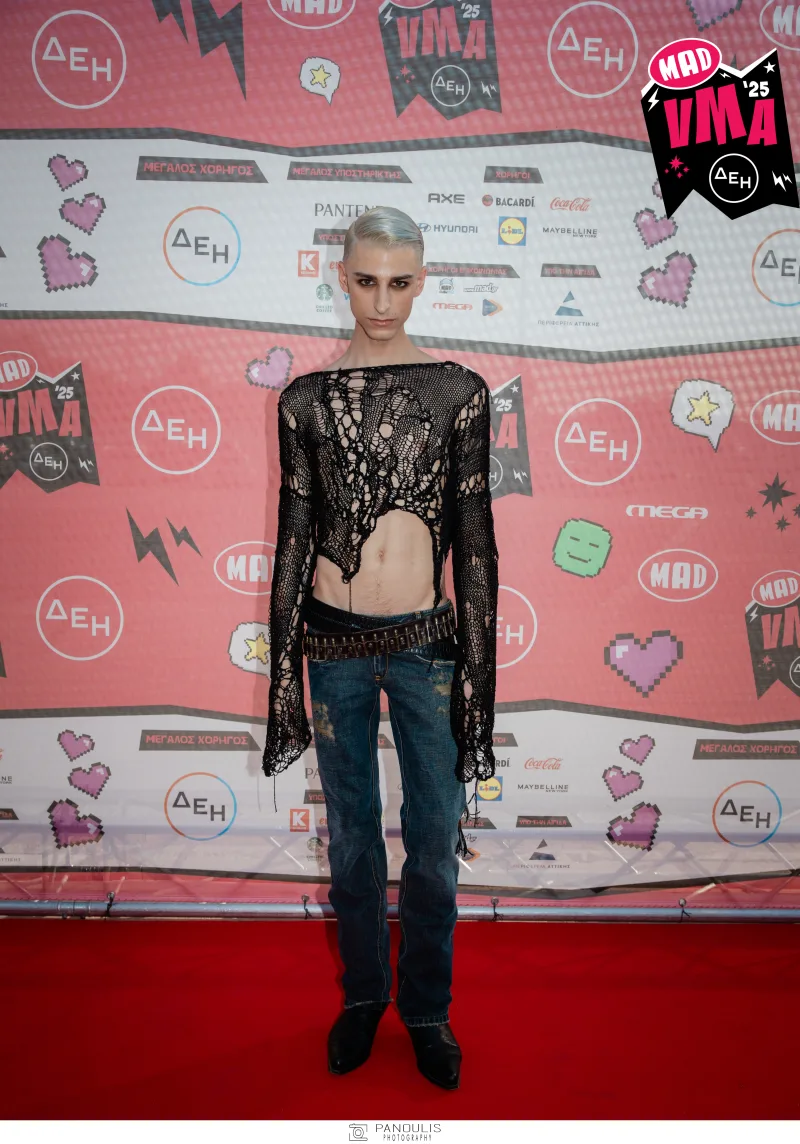 Ο TSO στο κόκκινο χαλί των Mad Video Music Awards 2025 από την ΔΕΗ.