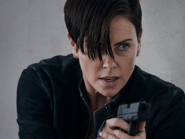 «The Old Guard 2»: Charlize Theron εναντίον Uma Thurman στο πιο αναμενόμενο sequel του καλοκαιριού