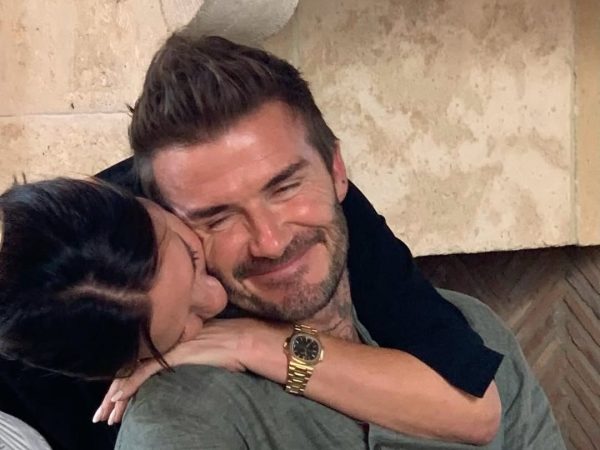 Στο χειρουργείο ο David Beckham – Στο πλευρό του η Victoria 