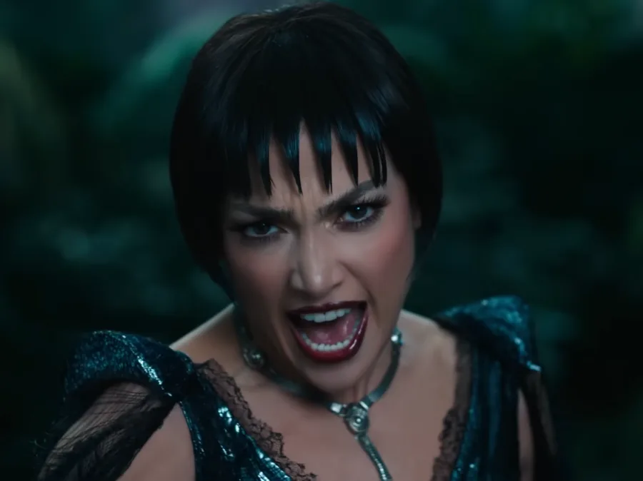 Στιγμιότυπο της Jennifer Lopez από το YouTube για την ταινία Kiss of the Spider Woman.
