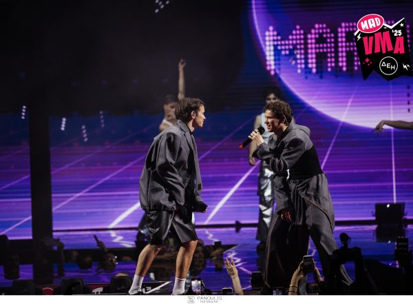 Mad VMA 2025 από την ΔΕΗ: Οι Marcus & Martinus έφεραν το πιο international pop moment της βραδιάς