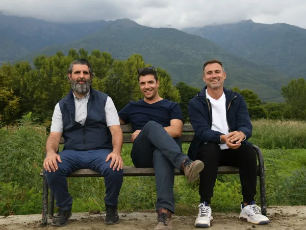 Η σειρά του Γιώργου Καπουτζίδη «Σέρρες» επιστρέφει με συγκίνηση και μια μεγάλη απουσία