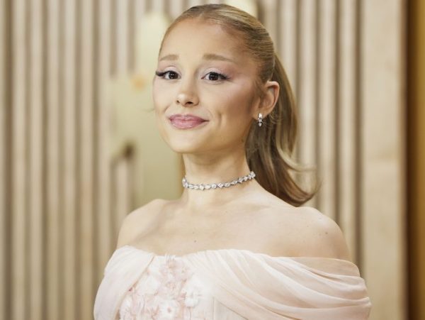 Η Ariana Grande έσπασε το φράγμα του 1 δισεκατομμυρίου streams στο Spotify
