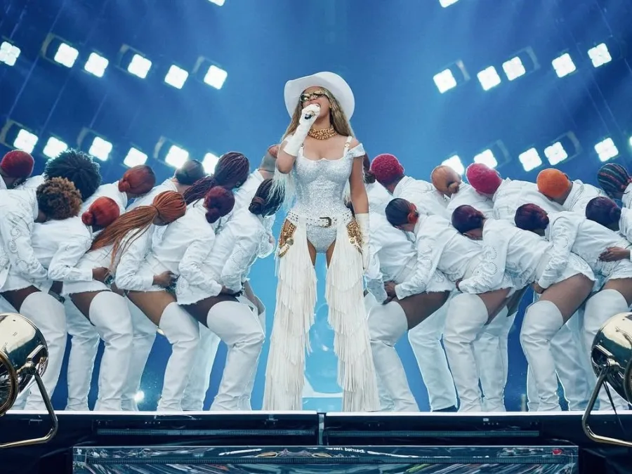Η Beyoncé σε φωτογραφία από το Instagram για την επιτυχημένη περιοδεία Cowboy Carter Tour.