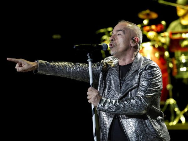 Eros Ramazzotti: Στην Ελλάδα για διακοπές με την κόρη και την πρώην σύζυγό του