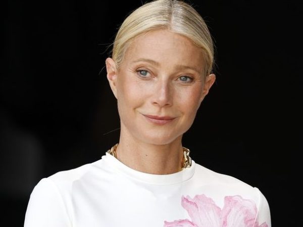 Η Gwyneth Paltrow αποκαλύπτει τη πρωινή ρουτίνα της και το smoothie που δεν αποχωρίζεται ποτέ