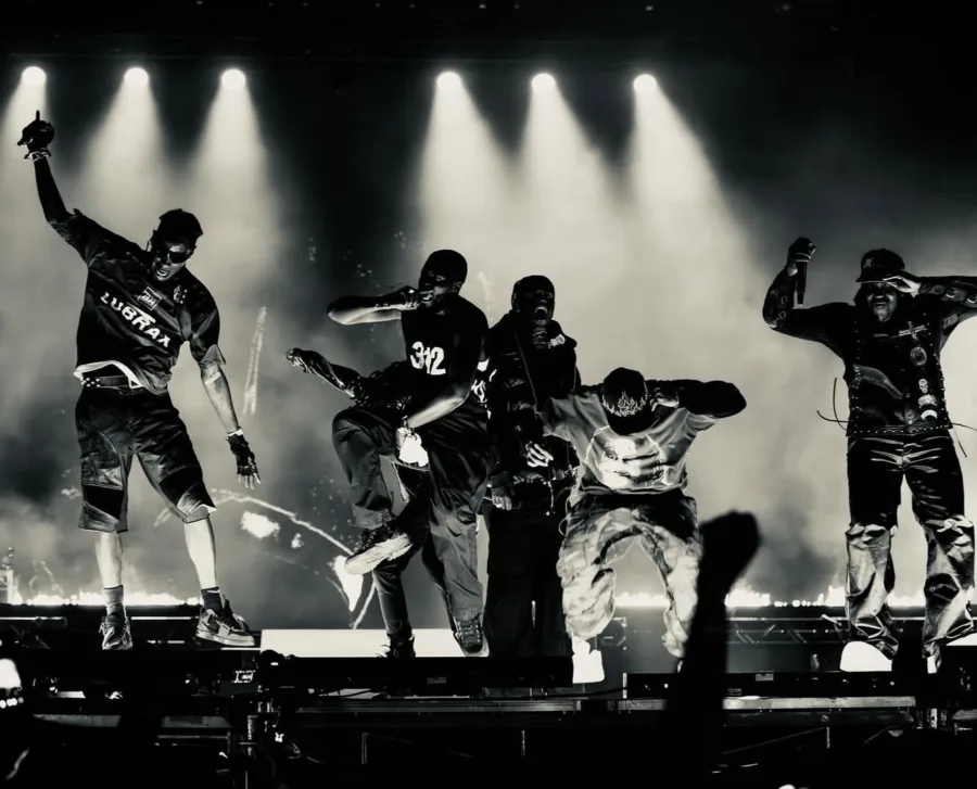 Το hip-hop σχήμα JACKBOYS του Travis Scott για την κυκλοφορία του άλμπουμ JACKBOYS 2.