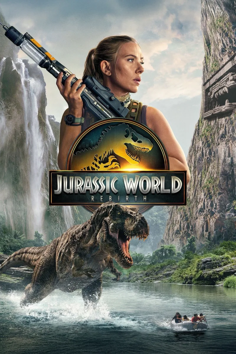 Αφίσα της ταινίας Jurassic World: Αναγέννηση με γυναίκα που κρατά όπλο και έναν δεινόσαυρο T-Rex.