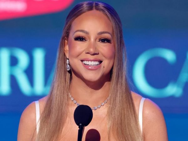 Η Mariah Carey δίνει μικρές γεύσεις από το νέο της άλμπουμ MC16