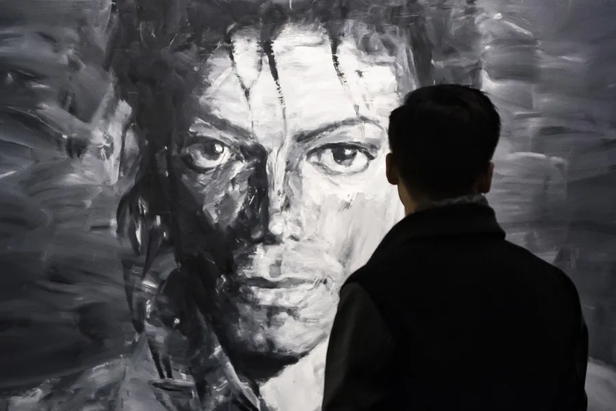 Ο Jaafar Jackson ως Michael Jackson στην επερχόμενη βιογραφική ταινία Michael.