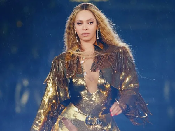 Πορτρέτο της Beyoncé από τον επίσημο λογαριασμό της στο Instagram για το άρθρο σχετικά με την κλοπή της μουσικής της.