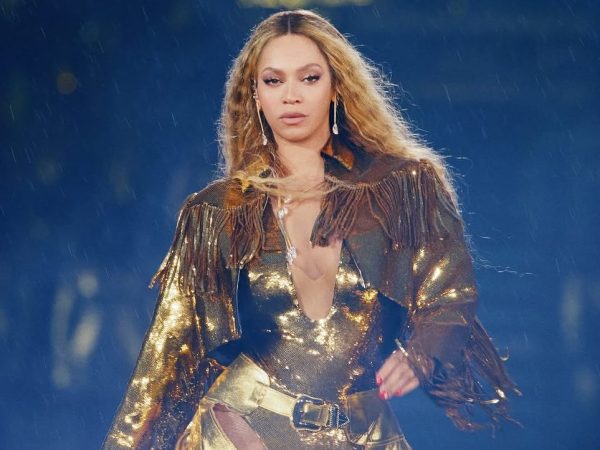 Πορτρέτο της Beyoncé από τον επίσημο λογαριασμό της στο Instagram για το άρθρο σχετικά με την κλοπή της μουσικής της.
