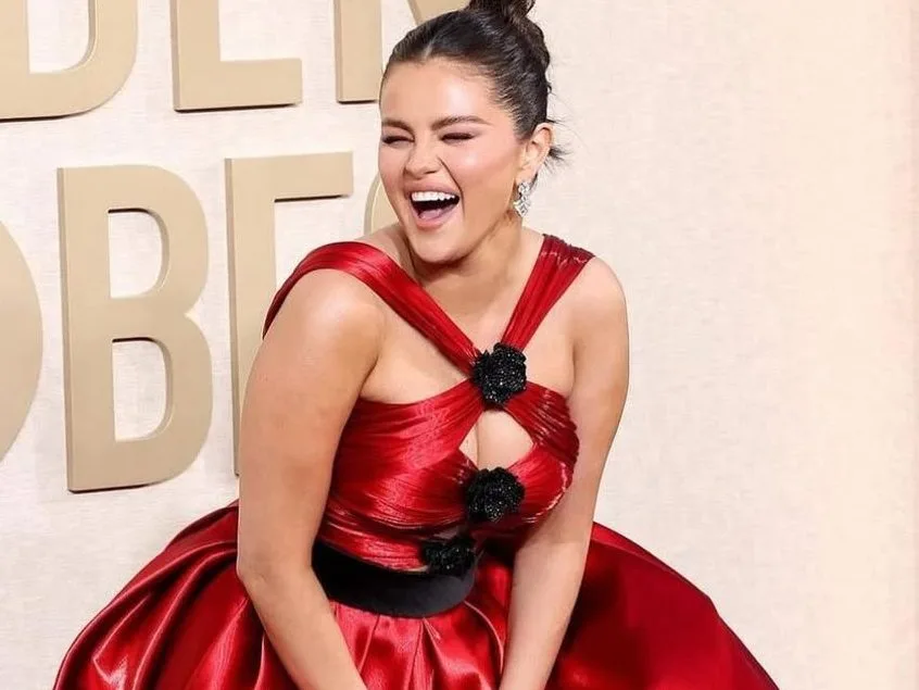 Η Selena Gomez σε φωτογραφία από το Instagram της, στο πλαίσιο άρθρου για celebrities με ασυνήθιστα ταλέντα.