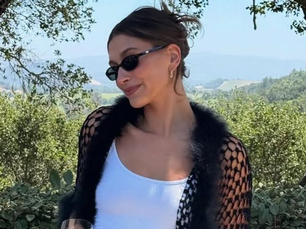 Hailey Bieber: Αυτή είναι η ρουτίνα ευεξίας της