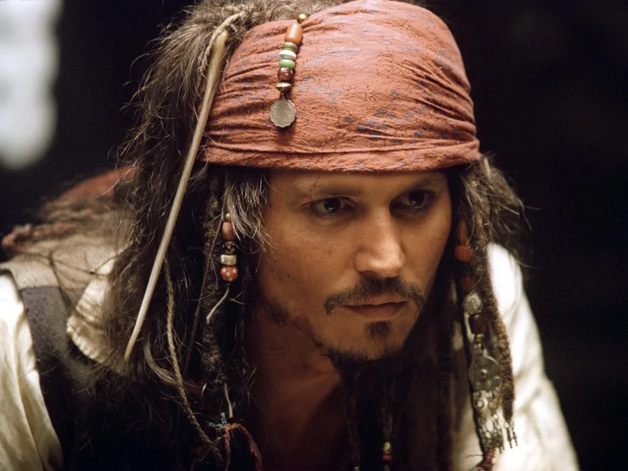 Ο Johnny Depp ως Jack Sparrow στην ταινία Pirates of the Caribbean.