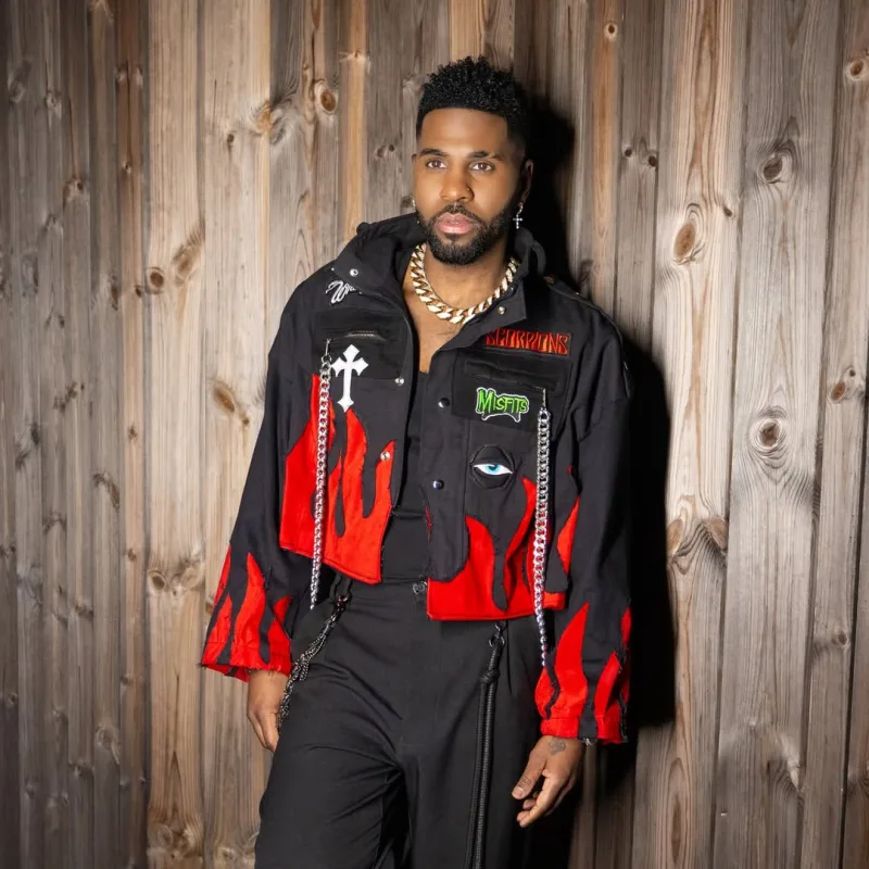 https://www.instagram.com/jasonderulo/