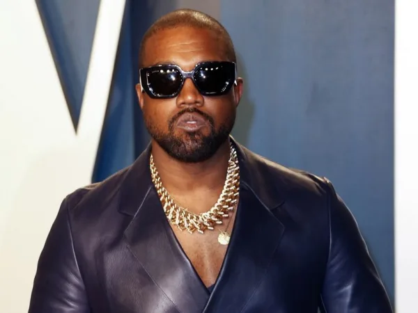Ο Kanye West σε φωτογραφία του ΑΠΕ-ΜΠΕ, ο οποίος αντιμετωπίζει νέα μήνυση για σεξουαλική παρενόχληση.