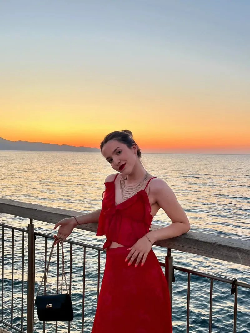 MAD SUNKISSED Μαντώ