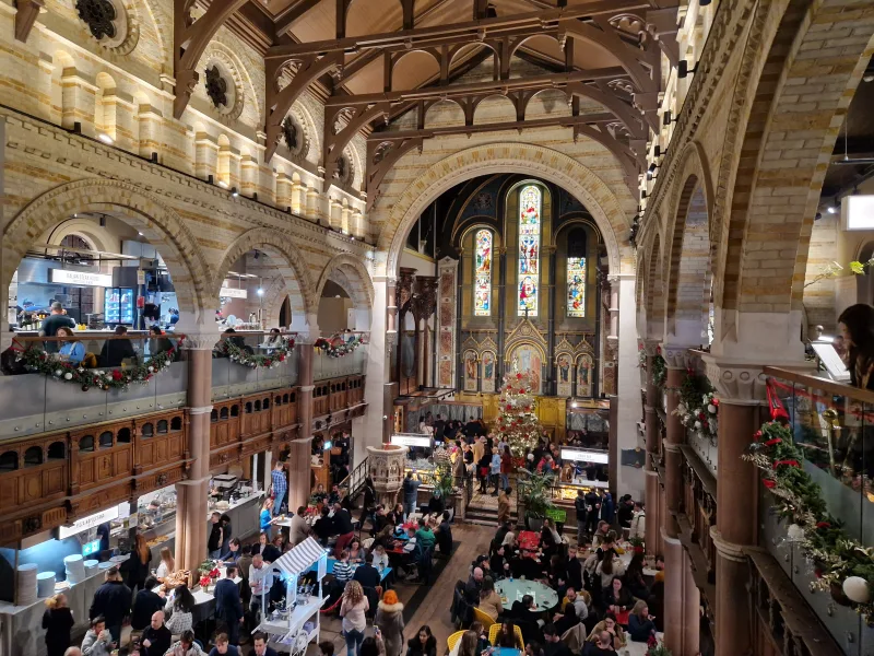 Τα καλύτερα Food Halls του Λονδίνου: Όπου το street food συναντά το στιλ