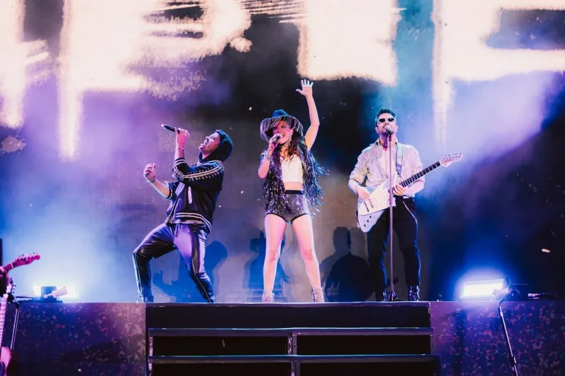 Λογότυπο της περιοδείας Erreway Tour 2025 για τη συναυλία του συγκροτήματος στην Ελλάδα.