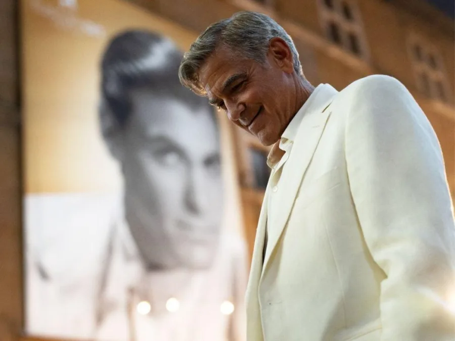 Ο George Clooney και ο Adam Sandler πρωταγωνιστούν στη νέα ταινία Jay Kelly του Netflix.