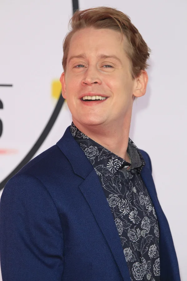 Ο ηθοποιός Macaulay Culkin σε εμφάνισή του το 2018, από το αφιέρωμα για τα παιδιά αστέρες του Χόλιγουντ.