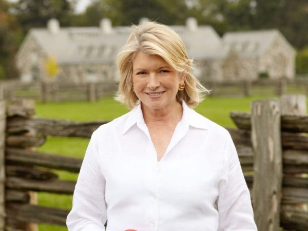 Martha Stewart: Λανσάρει τη δική της skincare σειρά